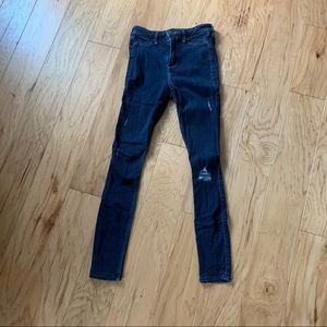 Hollister high rise dark wash distressed jeggings